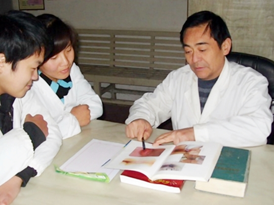 ���ֺ�ҽ�����̳�